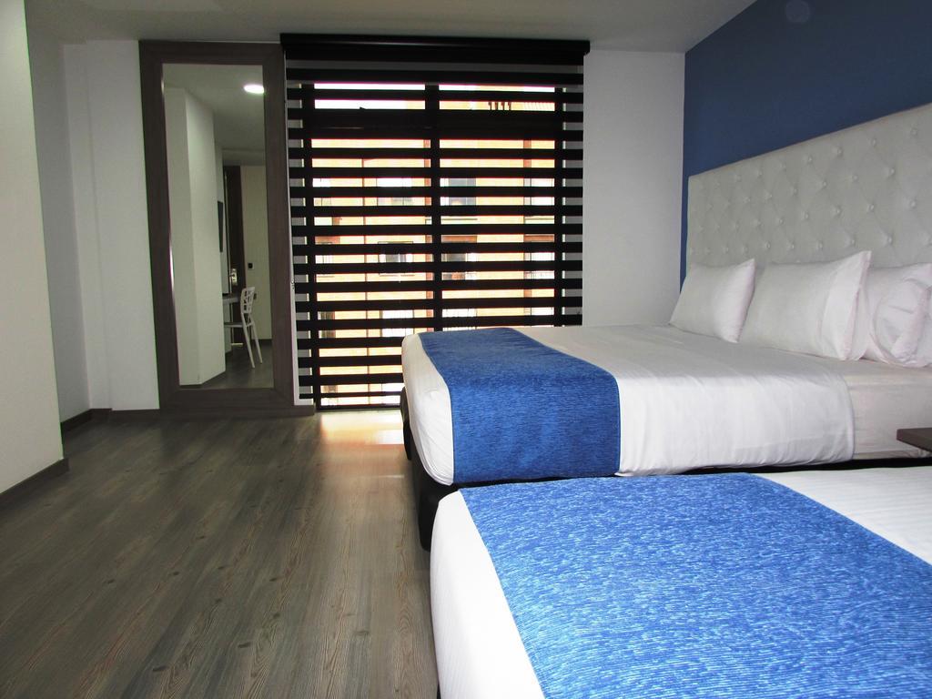 Aw Hotel Plaza Miranda Bogotá Zimmer foto